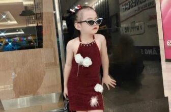 [???]  HTB STORE Chuyên Thời Trang Trẻ Em  ?‍?❤️️?⭐️ chiếc váy lông bobe cổ gắn đá váy đính hoa xinh lắm ạ mặc đi tiệc đi chơi mặc Tết OK quá luôn
Ri10 sz 10-30 kg #150k
, shares-0✔️ , likes-0❤️️ , date-2024-12-13 03:21:25????????