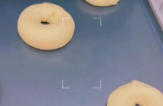 [🆕🇻🇳] Jasmine-tiệm bánh nhỏ xinh chuyên bánh mì, bánh kem Whipping chất lượng cao 🍔 Top1Food  🍜 BỮA TRƯA CỦA KHÁCH IU ĐÃ RA LÒ NÓNG HỔI RỒI ĐÂYYYY#bagel #bakery
, shares-0✔️ , likes-0❤️️ , date-2024-12-16 18:59:02🇻🇳🇻🇳🇻🇳📰🆕