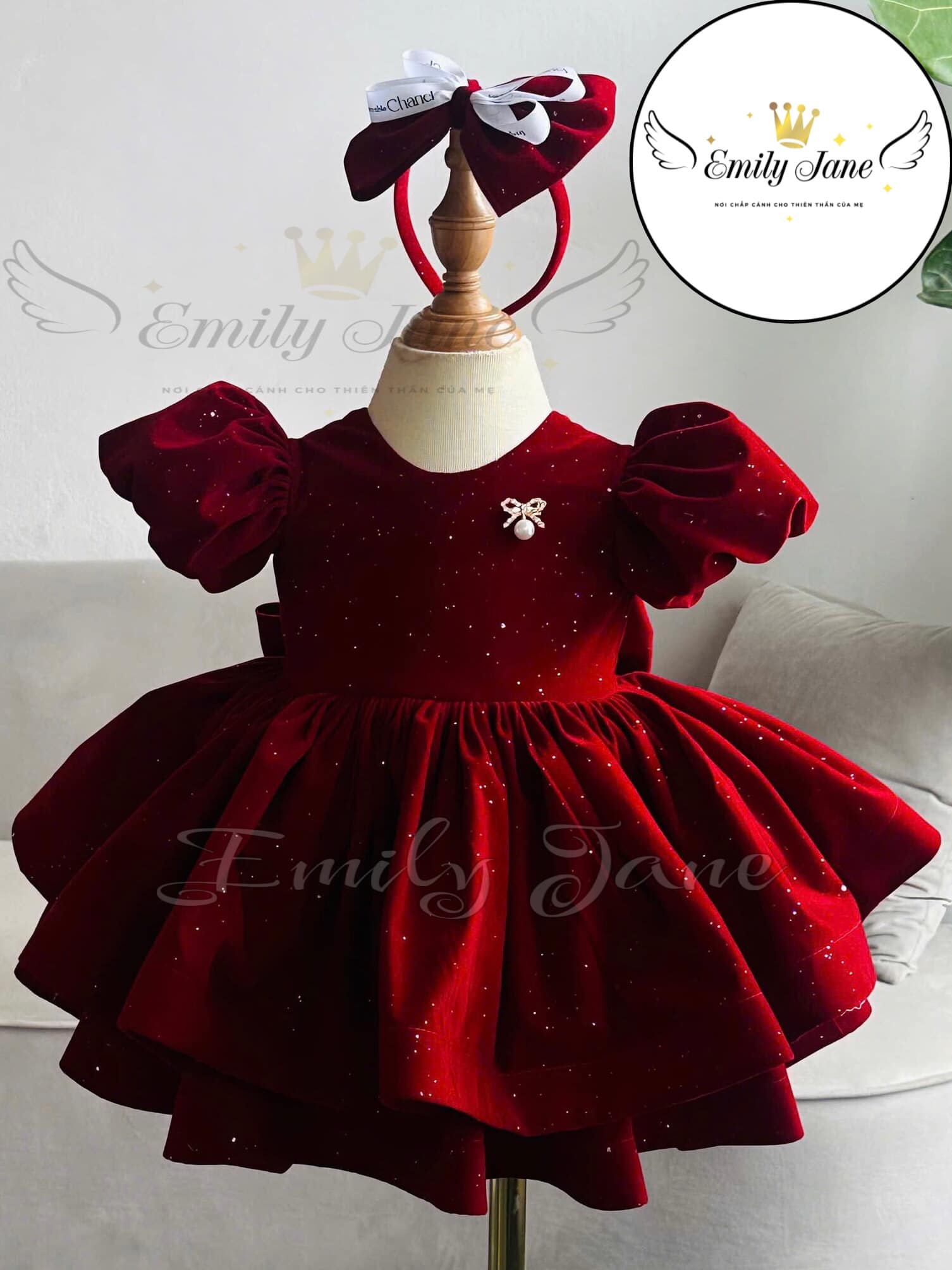 [🆕🇻🇳]  𝐀𝐥𝐯𝐢𝐧 & 𝐁𝐫𝐨𝐭𝐡𝐞𝐫 – 𝘒𝘪𝘥𝘴 𝘈𝘶𝘵𝘩𝘦𝘯𝘵𝘪𝘤 – Quần áo trẻ em nhập khẩu từ Mỹ 😎❤️️⭐️ 𝐍𝐞𝐮𝐭𝐫𝐚𝐥 𝐓𝐫𝐚𝐢𝐧 𝐂𝐡𝐚𝐫𝐚𝐜𝐭𝐞𝐫 𝐂𝐚𝐫𝐝𝐢𝐠𝐚𝐧Áo khoác cardigan siêu xinh cho bé  Len  dỳ mềm mặc ấm lắm ạ, áo có cúc cài thuận tiện. Họa tiết được thêu tinh tế độc đá , shares-0✔️ , likes-0❤️️ , date-2024-12-18 16:00:07🇻🇳🇻🇳🇻🇳📰🆕