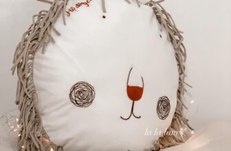 [🆕🇻🇳] 𝗹𝗮 𝗹𝗮 𝗹𝗮𝗺 – chuyên làm đồ thủ công cho mẹ và bé, cover hàng thủ công UK, US…. Và làm đồ thủ công theo yêu cầu 🧑‍🧒❤️️👶⭐️ Đã lâu rồi lam mới được làm lại 1 bé gối sư tử yang hồ này ạ
#lalalam
, shares-0✔️ , likes-8❤️️ , date-2024-12-14 17:16:36🇻🇳🇻🇳🇻🇳📰🆕