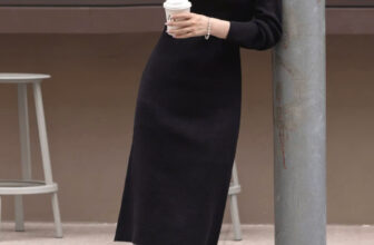 [🆕🇻🇳] COCOMAY – Design Store – Thương hiệu Thời trang – Công sở, Sự kiện 👕 Top1Fashion 👗   TỰ TIN THẢ DÁNG VỚI ĐẦM SUÔNG ĐEN DÁNG DÀI SANG TRỌNG
Váy đen suông – Món đồ không thể thiếu trong tủ đồ của bạn!Váy đen suông là lựa chọn hoàn hảo n , shares-1✔️ , likes-0❤️️ , date-2024-12-13 15:45:30🇻🇳🇻🇳🇻🇳📰🆕