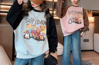 [🆕🇻🇳] Beeshop – Thiết kế & Thời trang 🧑‍🧒❤️️👶⭐️ Set áo phối tay hình gấu kèm jean suông mài khỏe khoắn mà vẫn vô cùng dễ thươngMẹ có thể chọn mua cả set hoặc từng món tùy ý ạ
• Size: 22-48kg (size 130 , shares-0✔️ , likes-7❤️️ , date-2024-12-13 02:55:04🇻🇳🇻🇳🇻🇳📰🆕