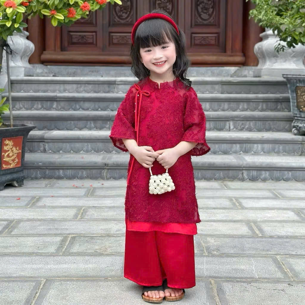 [🆕🇻🇳] Váy Xinh O.P Kids – Thời trang trẻ em 🧑‍🧒❤️️👶⭐️  SALE TẤT CẢ CÁC MẪU sét áo dài 199k miễn ship
mua 2 váy giảm 20k
Nhanh tay đặt hàng kẻo lỡ Ba Mẹ nha
Size cho bé : 8-26kg
SHIP COD TOÀN QUỐC
KIỂM HÀNG T , shares-0✔️ , likes-2❤️️ , date-2024-12-17 16:04:31🇻🇳🇻🇳🇻🇳📰🆕