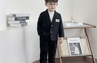 [🆕🇻🇳] FBaby Store – Thời Trang Trẻ Em Thiết Kế Cao Cấp 😎❤️️⭐️ 𝑺𝒆𝒕 𝑽𝒆𝒔𝒕 𝑯𝒐𝒕 𝑵𝒉𝒂̂́𝒕 𝑴𝒖̀𝒂 𝑻𝒆̂́𝒕 𝟐𝟎𝟐𝟓
Mua 1 được những 3. Set gồm :  Áo vest, áo giữ nhiệt, quần.
Chất liệu nhung hàn cao cấp mềm mịn, giữ form cực tốt, vả , shares-2✔️ , likes-13❤️️ , date-2024-12-14 23:52:55🇻🇳🇻🇳🇻🇳📰🆕