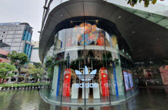 [🆕🇻🇳] Adidas Việt Nam👕 Top1Fashion 👗  THÔNG BÁO ĐÓNG CỬA ADIDAS BITEXCO: KHÉP LẠI MỘT CHẶNG ĐƯỜNG, MỞ RA HÀNH TRÌNH MỚIadidas xin thông báo: Cửa hàng adidas Bitexco sẽ chính thức ngừng hoạt  , shares-128✔️ , likes-3K❤️️ , date-2024-12-20 23:00:30🇻🇳🇻🇳🇻🇳📰🆕