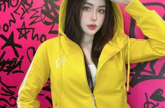 [???] LOLO. Boutique ? Top1Fashion ?  Thun xịn khách iu ạ
Bao giặt ko xù lông nha
Freesz 45-60 kg
2⃣6⃣0⃣
, shares-0✔️ , likes-3❤️️ , date-2024-12-17 19:33:37????????
