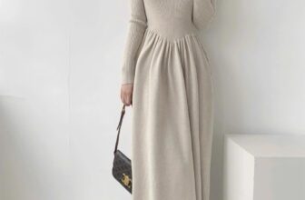 [🆕🇻🇳]  Voi Béo Store – Quần áo trẻ em xuất khẩu, xuất dư, hàng thiết kế cho bé 🧑‍🧒❤️️👶⭐️ VÁY LEN DÀI BASIC NỮ #365kkaEm váy đỉnh từ form đến chất liệu đây rùi ạ.
Thắt eo ôm sát tôn dáng lắm nha.2 màu: Đen-Be
Freesize dưới 65kg
Hàng 2-4 t , shares-0✔️ , likes-0❤️️ , date-2024-12-19 23:48:26🇻🇳🇻🇳🇻🇳📰🆕