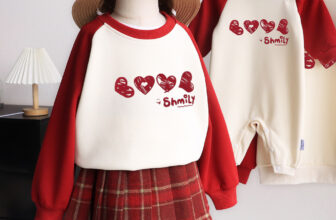 [🆕🇻🇳] Đồng Phục Gạo House – Là Xưởng sản xuất Áo Gia Đình, Áo Doanh Nghiệp, Công Ty, Áo Lớp, Áo Bảo Hộ… 👕 Top1Fashion 👗  Cuối tuần mà cả nhà không lên đồ với set áo gia đình phối màu đỏ rực rỡ xuống phố thì thật có lỗi với thời tiếtGẠO HOUSE – KẾT SỢI YÊU THƯƠNG
———- , shares-0✔️ , likes-7❤️️ , date-2024-12-20 05:00:08🇻🇳🇻🇳🇻🇳📰🆕