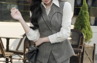 [🆕🇻🇳] 2Fleurs – You can have anything you want if you dress for it 👕 Top1Fashion 👗  𝐍𝐄𝐖 𝐈𝐍 | 𝐂𝐥𝐚𝐫𝐚 𝐬𝐞𝐭Chiếm trọn spotlight bởi thiết kế đơn giản và sang trọng nhà 𝟐𝐅𝐥𝐞𝐮𝐫𝐬 với 𝐂𝐥𝐚𝐫𝐚 𝐬𝐞𝐭.Chi tiết áo độc đáo tạo nên điểm nhấn cho cả set đ , shares-1✔️ , likes-6❤️️ , date-2024-12-20 03:54:13🇻🇳🇻🇳🇻🇳📰🆕