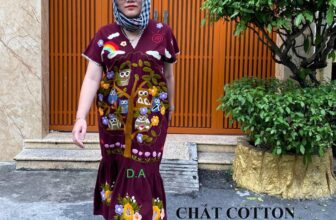 [???] D.A Handmade – Cửa hàng quần áo  ? Top1Fashion ?  Váy thêu cú dáng đuôi cá
CHẤT COTTON
Ngực 108, dài 117
GIÁ YÊU THƯƠNG 1090 #thêutay #handmade #thaiembroidery #tháilan #thaihandmade #thaicraft #đồthêu , shares-1✔️ , likes-6❤️️ , date-2024-12-15 17:38:13????????