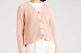 [???] Pomapan – Store vnxk – Thiết kế & Thời trang  ? Top1Fashion ?  A4365 – Áo Cardigan len P.i.e.c.e.sChất len đẹp, mềm mại, form lên vừa vặn xinh lắm luôn ý ạ
Size: Xs-S-M-L-Xl (tuỳ màu ạ)
Màu: Trắng, Nâu, Cam, Xanh , shares-0✔️ , likes-0❤️️ , date-2024-12-13 03:28:04????????