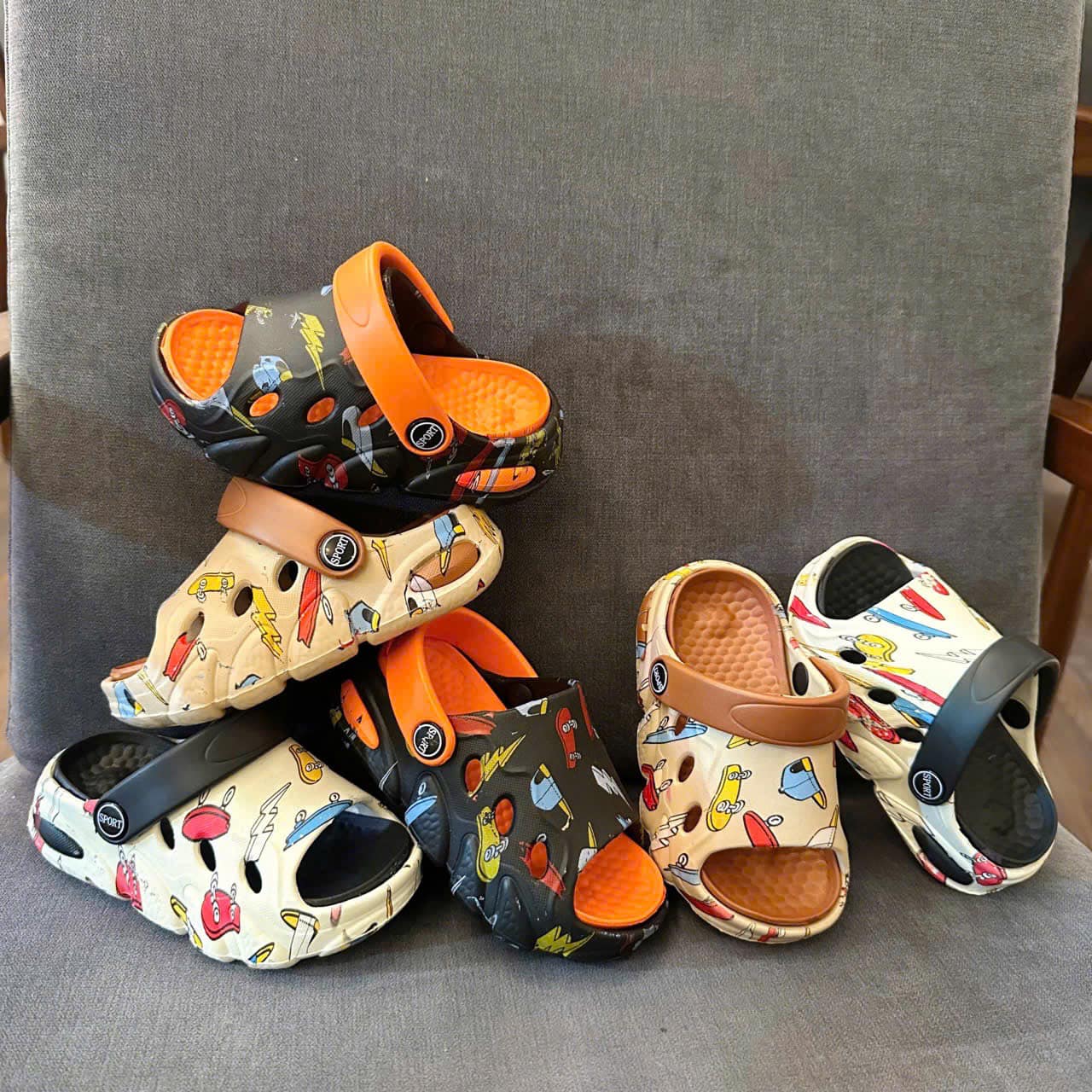 [🆕🇻🇳]  Piza Mama & Kid 🧑‍🧒❤️️👶⭐️  Mẫu cross mới về cho bé. Full size 24-30 ạ
, shares-1✔️ , likes-3❤️️ , date-2024-12-14 18:08:05🇻🇳🇻🇳🇻🇳📰🆕