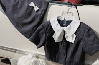 [🆕🇻🇳] LAGOM – A local brand in Viet Nam! We create styles for beautiful queens 👕 Top1Fashion 👗   𝐃𝐚𝐢𝐬𝐲 𝐒𝐞𝐭 𝐢𝐧 𝐝𝐞𝐭𝐚𝐢𝐥𝐬
𝑫𝒂𝒊𝒔𝒚 𝑺𝒆𝒕 với những chi tiết nữ tính sẽ mang đến cho nàng một diện mạo vô cùng xinh xắn và ngọt ngào mỗi khi diệnThiết kế áo crop , shares-3✔️ , likes-18❤️️ , date-2024-12-12 18:03:22🇻🇳🇻🇳🇻🇳📰🆕