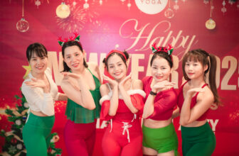 [🆕🇻🇳] ULA Namaste YOGA -Thanh Hóa 🧘 Top1Yoga 🤸🏻‍♀️ Không khí chào đón Giáng Sinh cùng HV Khóa Đào Tạo nhà Ula Namaste Yoga Hà Nội#UlaYoga
#UlaNamasteYoga
, shares-0✔️ , likes-0❤️️ , date-2024-12-17 19:15:55🇻🇳🇻🇳🇻🇳📰🆕