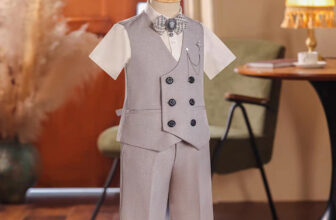 [🆕🇻🇳]  MMKID aims to bring kids the most high fashionable and high quality party design 🧑‍🧒❤️️👶⭐️ Set Gile mix shorts for Kids Boy’s, thiết kế cao cấp cho bé dự tiệc với gam màu grey sang trọng. Thiết kế mang lại cho bé diện mạo formal thời thượng trong , shares-0✔️ , likes-1❤️️ , date-2024-12-18 23:31:33🇻🇳🇻🇳🇻🇳📰🆕