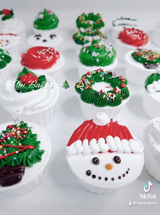 [🆕🇻🇳] Min Bakery – tiệm bánh ngọt siêu dễ thương 🍔 Top1Food  🍜 Hãy cùng 𝐌𝐈𝐍 dành tặng cho người bạn thương món quà ngọt ngào ấm áp trong mùa Giáng Sinh này nhé    𝓜𝓲𝓷 𝓑𝓪𝓴𝓮𝓻𝔂 nhận order theo mẫu yêu cầu. Đơn gấp VUI LÒN , shares-0✔️ , likes-1❤️️ , date-2024-12-16 22:46:55🇻🇳🇻🇳🇻🇳📰🆕