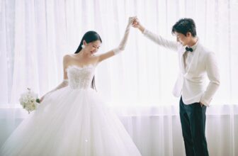 [🆕🇻🇳] TRIEU CUONG STUDIO 🤵🏻 Top1Wedding 👰🏻  𝗔𝗶 𝗿𝗼̂̀𝗶 𝗰𝘂̃𝗻𝗴 𝘀𝗲̃ 𝘁𝗶̀𝗺 𝘁𝗵𝗮̂́𝘆 𝗺𝗼̣̂𝘁 𝗻𝗴𝘂̛𝗼̛̀𝗶 𝗱𝗮̀𝗻𝗵 𝗿𝗶𝗲̂𝗻𝗴 𝗰𝗵𝗼 𝗺𝗶̀𝗻𝗵Cuộc đời mỗi người rồi sẽ có những trái tim mà mình mãi thuộc về. Dù bản thân có xấu  , shares-0✔️ , likes-11❤️️ , date-2024-12-17 22:18:17🇻🇳🇻🇳🇻🇳📰🆕