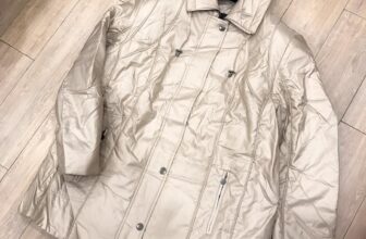 [🆕🇻🇳] Medaudo – CHUYÊN BÁN BUÔN SỐ LƯỢNG LỚN HÀNG THỜI TRANG VIỆT NAM 👕 Top1Fashion 👗  Một chiếc khoác 3 lớp dày vừa, xuất Châu Âu cho hãng Isabell size 48. Tầm  80- 100kg là vừa. Zin nguyên từ khoá tới lót. Người dong dỏng gầy thích oversize , shares-1✔️ , likes-2❤️️ , date-2024-12-16 23:51:41🇻🇳🇻🇳🇻🇳📰🆕