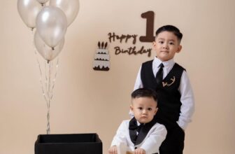 [🆕🇻🇳] TikTak House – Thời trang thiết kế cho bé 🧑‍🧒❤️️👶⭐️ Feedback 2 anh em quá đẹp luôn ạ.Mặc vest của shop nhìn chững chạc quá, đi hỏi vợ được luôn ạ
, shares-0✔️ , likes-4❤️️ , date-2024-12-18 20:08:49🇻🇳🇻🇳🇻🇳📰🆕