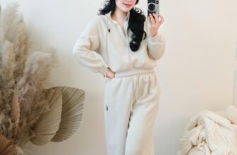 [🆕🇻🇳] Bui Lan Anh Studio – 𝑸𝒖𝒂̂̀𝒏 𝑨́𝒐 𝑵𝒖̛̃ 𝑯𝒐𝒕 𝑻𝒓𝒆𝒏𝒅 👕 Top1Fashion 👗  Thật sự là cái set này q úa đẹp các bác ạ, màu nào cũng xinh, mà lại r ẻ nữaaaaa
, shares-2✔️ , likes-138❤️️ , date-2024-12-23 23:48:33🇻🇳🇻🇳🇻🇳📰🆕