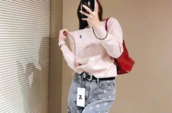 [???] ELIS Shop vnxk – 12 thiên hộ dương p1 Q. Gò vấp HCM  ? Top1Fashion ?  Cardigan khoác Dệt kim P o l o R L thêu ngựa
Chất len lông thỏ mềm mịn êm ái thoải mái mix match mặc khoác ngoài hay cài nút cũng  xinh
hàng thêu logo né , shares-0✔️ , likes-0❤️️ , date-2024-12-17 20:02:22????????