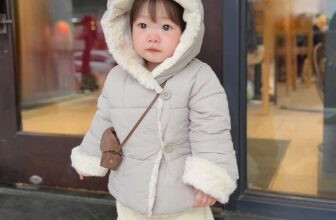 [🆕🇻🇳]  Melon House Chuyên quần áo xuất dư chất xịn, mịn 🧑‍🧒❤️️👶⭐️ PHAO DƯ XỊN MNG CHỈ 325k
Hàng siêu xịn sl có hạn hết là k còn nữa đâu ạÁo phao MNG Kid dư xịn tuồn nhà máy luôn ạ, hàng trẻ em full sz
Giá quá rẻ so v , shares-0✔️ , likes-3❤️️ , date-2024-12-17 04:00:38🇻🇳🇻🇳🇻🇳📰🆕