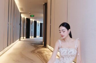 [🆕🇻🇳] Ngân – Chuyên sỉ hàng VNXK – KHO SỈ HÀNG VNXK SẴN TẬN XƯỞNG 👕 Top1Fashion 👗  ĐẦM REN XOÈ THẮT DÂY VAI
SIZE S M
Lẻ #265k
•••••••••••••••••♡•••••••••••••••••
Tuyển sỉ từ 5sp
Join group sỉ:#thoitrangnu #chuyensi #xuhuong #do #trendi , shares-0✔️ , likes-0❤️️ , date-2024-12-19 05:40:55🇻🇳🇻🇳🇻🇳📰🆕