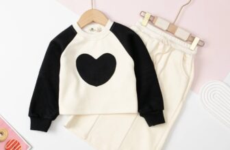 [🆕🇻🇳] LiTibaby – Thương hiệu thời trang trẻ em Việt 😎❤️️⭐️  Bộ nỉ da cá xinh yêu LITIBABY kèm chân váy hình tim cho bạn 14kg – 35kg
Mua trực tiếp trên fanpage miễn ship cho đơn từ 300.00 , shares-1✔️ , likes-1❤️️ , date-2024-12-24 15:06:05🇻🇳🇻🇳🇻🇳📰🆕