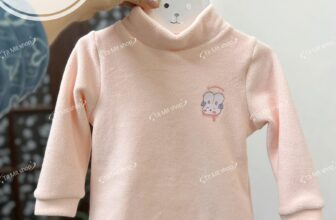 [🆕🇻🇳]  Tít Mít Shop – Cửa hàng quần áo sơ sinh & trẻ em 🧑‍🧒❤️️👶⭐️ Áo xinh chất mềm ấm về quá muộn
Xả luôn #89k ạ
, shares-0✔️ , likes-1❤️️ , date-2024-12-20 01:50:24🇻🇳🇻🇳🇻🇳📰🆕
