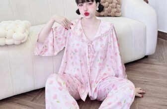 [???] NMee house  ? Top1Fashion ?  Tay loe quần dài xinh sang dã mann luôn ne quí dzịTiêu chí bên em: mềm, mịn, mát2⃣1⃣0⃣094 1997 197
154/3Bis Lý Thái Tổ, p.Mỹ Lo , shares-0✔️ , likes-0❤️️ , date-2024-12-19 15:13:37????????