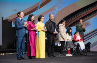 [🆕🇻🇳] PVcomBank – Ngân hàng TMCP Đại Chúng Việt Nam ♥️️📚  QUỸ HỌC BỔNG “THẮP SÁNG NIỀM TIN” ĐƯỢC VINH DANH DỰ ÁN TRUYỀN CẢM HỨNG – HUMAN ACT PRIZE NĂM 2024Vào ngày 14/12 vừa qua, tại Lễ trao giải thưởng Hành đ , shares-3✔️ , likes-229❤️️ , date-2024-12-19 18:29:07🇻🇳🇻🇳🇻🇳📰🆕