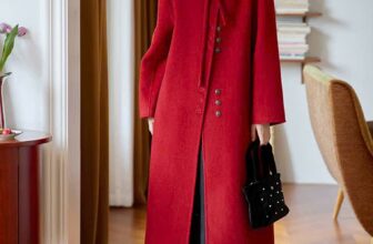 [🆕🇻🇳] COCOMAY – Design Store – Thương hiệu Thời trang – Công sở, Sự kiện 👕 Top1Fashion 👗   Conie Coat | Áo Dạ Đỏ Đô 2 Lớp Dáng Chữ A – Mùa Đông Không Lo Lạnh!
Mùa đông này, hãy để Áo Dạ Đỏ Đô 2 lớp dáng chữ A là lựa chọn tuyệt vời để giữ ấm và  , shares-2✔️ , likes-3❤️️ , date-2024-12-19 22:43:00🇻🇳🇻🇳🇻🇳📰🆕