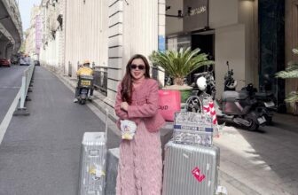 [???] Bcloud – Quần áo giày dép túi xách thời trang  ? Top1Fashion ?  HOT HIT chị em rinh kẻo hết nào
#LIVESTREAM 20H TỐI NAY CHỊ EM ĐỪNG BỎ LỠ HÀNG XINH NHAAAA
BÙNG NỔ 1 CƠN BÃO HÀNG MỚI GIẬT CẤP 12   ĐỔ BỘ #BCLOUD ! Xin mờ , shares-0✔️ , likes-15❤️️ , date-2024-12-20 23:44:59????????