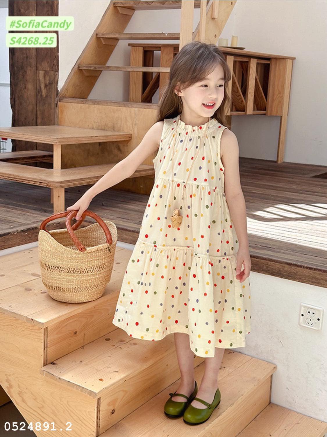 [🆕🇻🇳] KAKUMMI là thương hiệu VN hàng đầu thiết kế & sản xuất áo thời trang cho bé 😎❤️️⭐️ Bước chân nhỏ, tiếng cười ngân,
Chúc ông chúc bà muôn phần an khang.Thông tin sản phẩm: Áo dài Phúc Khang AD443 Kakummi
– Chất liệu:
+ Áo: Vải gấm
+ Q , shares-0✔️ , likes-4❤️️ , date-2024-12-21 20:47:14🇻🇳🇻🇳🇻🇳📰🆕