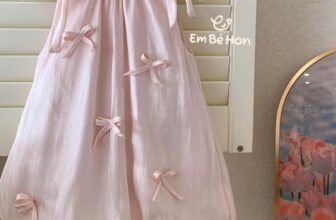 [🆕🇻🇳] EM BÉ HON – Được có mặt trong những khoảnh khắc lớn lên của các em bé – luôn là điều mà tiệm tự hào nhất! 🧑‍🧒❤️️👶⭐️ #HÀNGCÓSẴNK mua bây giờ thì gần tết k còn đồ nữa ạ. EM BÉ HON sẽ lên dần 1 số mẫu hàng cho các bé diện Tết, số lượng size cực kì ít, nên ưng mẫu nào chốt , shares-0✔️ , likes-1❤️️ , date-2024-12-19 20:05:42🇻🇳🇻🇳🇻🇳📰🆕