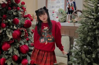 [🆕🇻🇳] LinhLuzz Shop – Thời Trang Trẻ Em 🧑‍🧒❤️️👶⭐️ ĐÓN MÙA GIÁNG SINH AN LÀNH
cùng LinhLuzz Shop nha các Bé Yêu ..
-Set Áo Nỉ mix chân váy dạ 2 màu cưng xỉuuuu
Áo nỉ tặng kèm gấu bông Noel , chân váy xế , shares-0✔️ , likes-5❤️️ , date-2024-12-20 21:14:45🇻🇳🇻🇳🇻🇳📰🆕