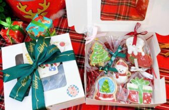 [🆕🇻🇳] Hộp giấy đựng thực phẩm, Cốc Giấy, Bát Giấy, Hộp đựng bánh sinh nhật  🎨 Top1Designs ✨  Giáng sinh đến rất gần cùng lên set quà tặng giáng sinhHộp vuông: 16x16x7.5cm
Hộp chữ nhật: 24x16x7.5cm
Cupcake 6 lỗ: 26x18x10cm
Đế bánh tầng: size 22 , shares-0✔️ , likes-1❤️️ , date-2024-12-21 18:09:00🇻🇳🇻🇳🇻🇳📰🆕