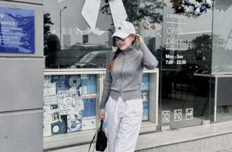 [🆕🇻🇳] Charmy ‘s House – Cửa hàng quần áo nữ  👕 Top1Fashion 👗  Combo đồ Trang Charmy nha các ty
Áo len dệt kim khoá 2 chiều
Sục da lộn đế trấu
, shares-0✔️ , likes-8❤️️ , date-2024-12-20 22:24:24🇻🇳🇻🇳🇻🇳📰🆕