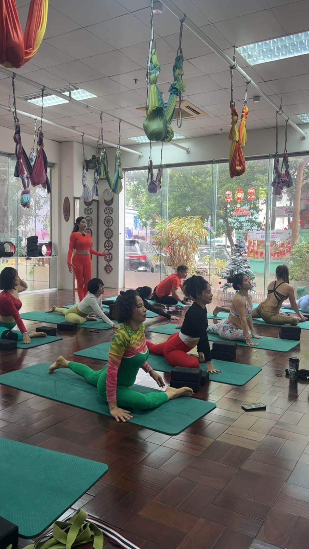 [🆕🇻🇳] Yoga Quỳnh Phạm 🧘 Top1Yoga 🧘 Lớp nâng cao cuối tuần cùng Quỳnh Phạm 
            “ MỞ HÔNG & UỐN LƯNG”

Các bạn muốn tham gia lớp trực tiếp hoặc online inbox Quỳnh nhé!
 , shares-0✔️ , likes-362❤️️ , date-2024-12-21 17:44:08🇻🇳🇻🇳🇻🇳📰🆕