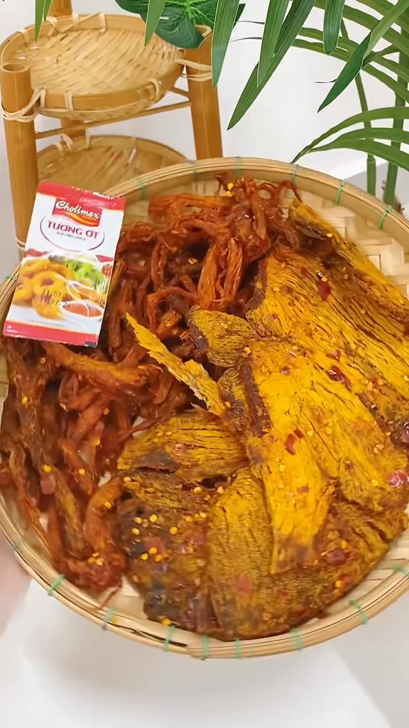 [???] V.I.C – XUẤT KHẨU – Hàng xuất khẩu có sẵn ? Top1Fashion ?  CABLE KNIT TOPNhững chiếc áo gile là sự bổ sung lý tưởng cho tủ đồ của bạn, kết hợp hoàn hảo giữa phong cách và sự ấm áp. Với thiết kế không tay và chất  , shares-0✔️ , likes-1❤️️ , date-2024-12-22 18:20:08????????