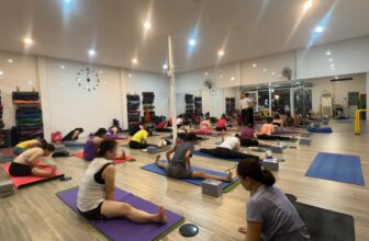 [🆕🇻🇳] 180 YOGA – Yoga cho người mới bắt đầu 🧘 Top1Yoga 🧘 “The way out is in – Lối ra tuỳ thuộc đường vào nội tâm.”  Thiền sư Thích Nhất Hạnh.Thực vậy, trong đời sống của mỗi người, không ít lần chúng ta bị rơi , shares-0✔️ , likes-3❤️️ , date-2024-12-19 16:46:25🇻🇳🇻🇳🇻🇳📰🆕