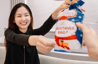 [🆕🇻🇳] JM – thương hiệu thời trang JM DRESS DESIGN 👕 Top1Fashion 👗  HOT NHẤT HÔM NAY
JM BỔ SUNG THÊM 𝟏𝟎𝟎 𝐂𝐇𝐑𝐈𝐒𝐓𝐌𝐀𝐒 𝐁𝐋𝐈𝐍𝐃 𝐁𝐀𝐆Chỉ sau 5 ngày diễn ra, tất cả Christmas Blind Bag – quà Giáng sinh bí mật độc quyền của JM đã  , shares-0✔️ , likes-7❤️️ , date-2024-12-23 22:30:01🇻🇳🇻🇳🇻🇳📰🆕