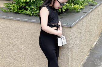 [🆕🇻🇳]   Cầu Vồng – Thế Giới Của Mẹ – Chuyên quần áo baby Quảng Châu, VNXK, hàng Thương hiệu 🧑‍🧒❤️️👶⭐️ 𝐒𝐞𝐭 𝐚́𝐨 𝐜𝐫𝐨𝐭𝐨𝐩 + 𝐜𝐯 đ𝐮𝐨̂𝐢 𝐜𝐚́.Onlyyyy #119kkk____119kkk / setẢnh thật 100% Dâu lên form & ảnh thật váyBảng size BÉ tham khảo:
Size 1: 9-11kg
Size  , shares-0✔️ , likes-5❤️️ , date-2024-12-25 00:31:37🇻🇳🇻🇳🇻🇳📰🆕