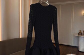 [🆕🇻🇳] Misa Bàn Cờ VNXK – Chuyên hàng vnxk  👕 Top1Fashion 👗  Link báo giá công khai tại nhómĐầm ren 3 màu sang chảnh xinh quá ce ơi.
Hack tuổi hack dáng.Thân váy chất ren cao cấp.
Chân váy chất tafpa ép mùng.Ce di , shares-0✔️ , likes-0❤️️ , date-2024-12-23 05:00:03🇻🇳🇻🇳🇻🇳📰🆕