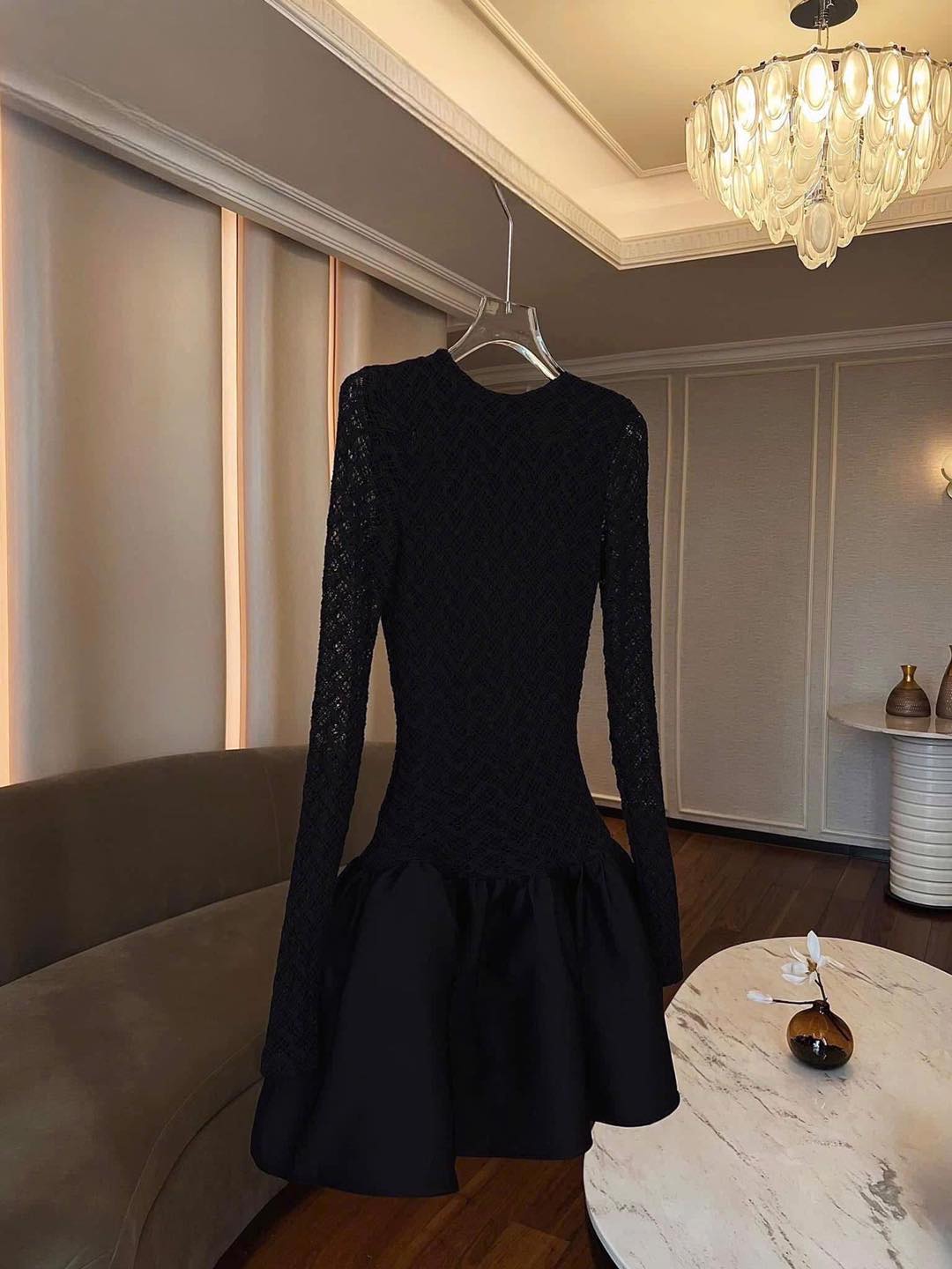 [🆕🇻🇳] Misa Bàn Cờ VNXK – Chuyên hàng vnxk  👕 Top1Fashion 👗  Link báo giá công khai tại nhómĐầm ren 3 màu sang chảnh xinh quá ce ơi.
Hack tuổi hack dáng.Thân váy chất ren cao cấp.
Chân váy chất tafpa ép mùng.Ce di , shares-0✔️ , likes-0❤️️ , date-2024-12-23 05:00:03🇻🇳🇻🇳🇻🇳📰🆕