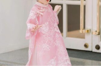 [🆕🇻🇳]  LUV MICHI – Thời trang trẻ em cao cấp 🧑‍🧒❤️️👶⭐️ Hàng đã sẵn kho, không đẹp em hoàn tiền luôn ạ
Set áo dài may đẹp từng đường kim mũi chỉ, chất mềm mịn thích lắm lắm luôn các mẹ ơiiii
, shares-0✔️ , likes-5❤️️ , date-2024-12-21 22:02:58🇻🇳🇻🇳🇻🇳📰🆕