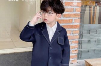 [🆕🇻🇳]  LUV MICHI – Thời trang trẻ em cao cấp 🧑‍🧒❤️️👶⭐️ 𝐒𝐄𝐓 𝐕𝐄𝐒𝐓 𝐃𝐀̣ 𝐓𝐄𝐗𝐓 𝐂𝐎̂̉ 𝐕𝐄 𝐂𝐇𝐈̉ 𝐍𝐎̂̉𝐈
Châtd liệu dạ text cao cấp, may vest lên form cực kì đẹp
Thiết kế set gồm 3 chi tiết: áo vest cổ ve phối chỉ nổi cá  , shares-0✔️ , likes-1❤️️ , date-2024-12-19 19:59:13🇻🇳🇻🇳🇻🇳📰🆕