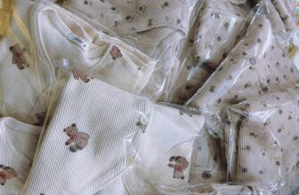 [🆕🇻🇳]  BU BABY WEAR – Đồ em bé – Đồ trẻ em 🧑‍🧒❤️️👶⭐️ E còn 12 chiếc nhé mọi người!
Nam Bắc mặc được cho e nha
Đồng giá 245k săn sale 50%
M: 13-16kg hoa tràm
L: 16-19kg gấu
Xl: 19-21kg hoa tràm
Xxl: 21-2 , shares-0✔️ , likes-6❤️️ , date-2024-12-22 05:22:54🇻🇳🇻🇳🇻🇳📰🆕