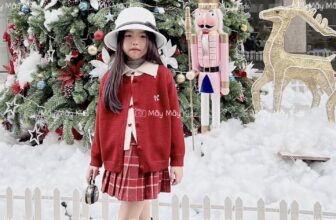 [🆕🇻🇳]  Mây Mây Kids – Cửa hàng quần áo 🧑‍🧒❤️️👶⭐️ Lạiii thêmmm 1 set đỏ xinhhh xỉuuu cho bé đâyy ạ
Đùa khách cứ bảo e là saoo my bán rẻ thế,đồ toàn đồ đẹp chất rõ là xịn,vâng e bánn vì đam mê là có thật m , shares-0✔️ , likes-7❤️️ , date-2024-12-24 17:26:10🇻🇳🇻🇳🇻🇳📰🆕