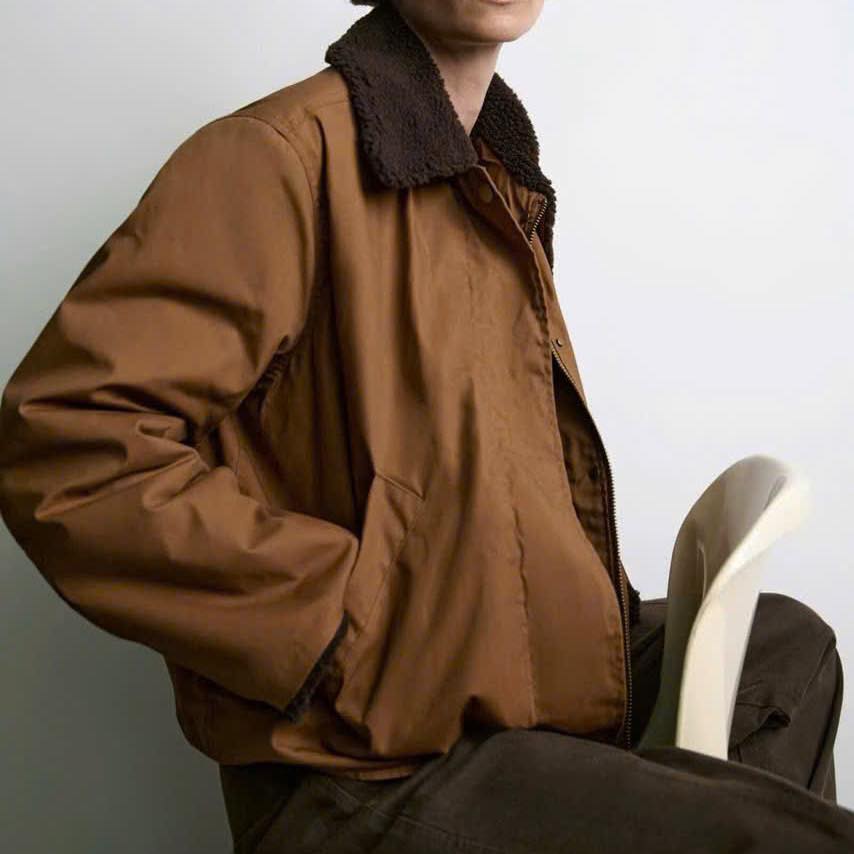 [🆕🇻🇳] CLARA – VNXK chi nhánh Hà Nội – https://www.facebook.com/ClaraVNXKAuth 👕 Top1Fashion 👗  Khoác khaki lót lông ZR
Size XS S M
====
Chi tiết inbox e nha
SHIP COD TOÀN QUỐC
Link 3 Fanpage của Clara:
Group FB:
Group Zalo:
, shares-0✔️ , likes-0❤️️ , date-2024-12-19 21:18:30🇻🇳🇻🇳🇻🇳📰🆕